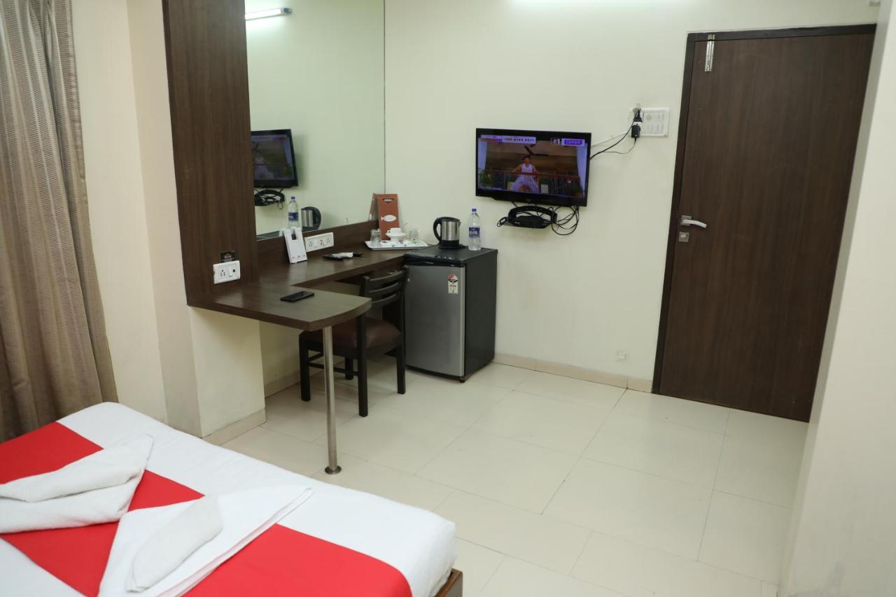 Hotel Risshi Residency
